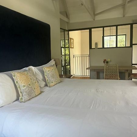 Comfortable Room With Large En Suite Bathroom 프란쉬후크 외부 사진